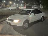 Volkswagen Passat 2000 года за 2 500 000 тг. в Астана
