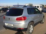 Volkswagen Tiguan 2015 года за 6 250 000 тг. в Уральск – фото 3