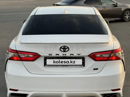 Toyota Camry 2019 года за 10 900 000 тг. в Кызылорда – фото 2
