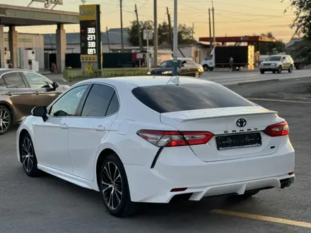 Toyota Camry 2019 года за 10 900 000 тг. в Кызылорда