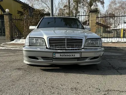 Mercedes-Benz C 240 1999 года за 3 000 000 тг. в Алматы – фото 9