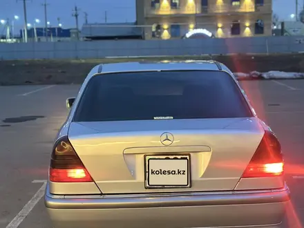 Mercedes-Benz C 240 1999 года за 3 000 000 тг. в Алматы – фото 13