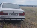 BMW 520 1990 года за 1 100 000 тг. в Астана – фото 2