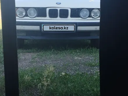 BMW 520 1990 года за 800 000 тг. в Астана – фото 3