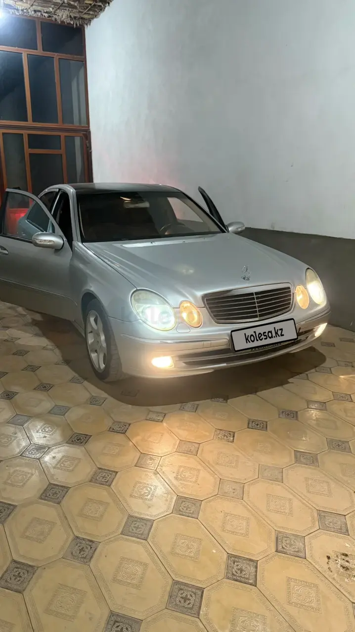 Mercedes-Benz E-Class, 2002