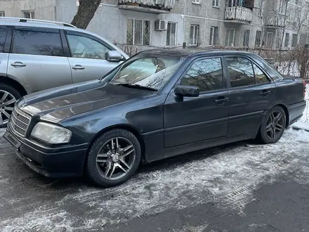 Mercedes-Benz C 180 1996 года за 1 700 000 тг. в Алматы