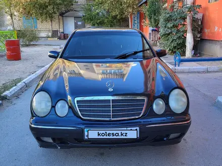 Mercedes-Benz E 320 2001 года за 4 000 000 тг. в Кызылорда – фото 3