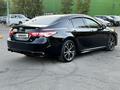 Toyota Camry 2019 года за 9 500 000 тг. в Алматы – фото 10