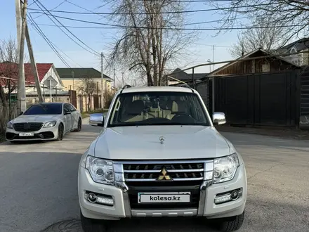 Mitsubishi Pajero 2019 года за 19 000 000 тг. в Шымкент – фото 2