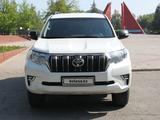 Toyota Land Cruiser Prado 2022 года за 22 200 000 тг. в Петропавловск – фото 2