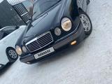 Mercedes-Benz E 240 1999 года за 2 800 000 тг. в Караганда – фото 4