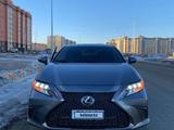 Lexus ES 350 2016 года за 9 500 000 тг. в Атырау