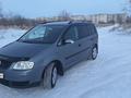 Volkswagen Touran 2003 года за 5 200 000 тг. в Костанай – фото 4