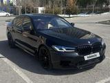 BMW 520 2019 года за 16 500 000 тг. в Шымкент – фото 2