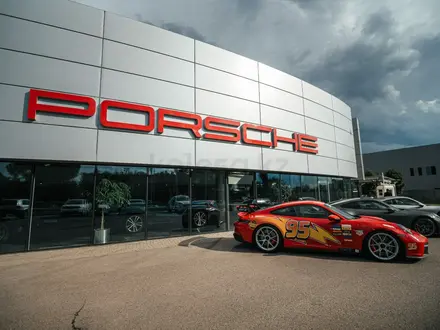 Porsche Centre Almaty в Алматы – фото 4