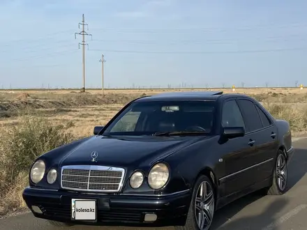 Mercedes-Benz E 280 1996 года за 2 800 000 тг. в Атырау