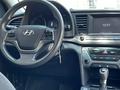 Hyundai Elantra 2018 годаfor6 200 000 тг. в Алматы – фото 7