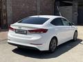 Hyundai Elantra 2018 годаfor6 200 000 тг. в Алматы