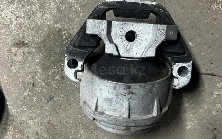 Подушки двигателя VAG Volkswagen Audi Skoda за 30 000 тг. в Алматы