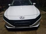 Hyundai Elantra 2022 года за 9 300 000 тг. в Шымкент