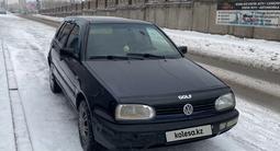 Volkswagen Golf 1997 года за 1 350 000 тг. в Караганда – фото 3