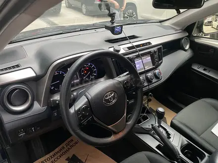 Toyota RAV4 2018 года за 14 000 000 тг. в Шымкент – фото 5