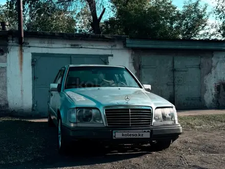 Mercedes-Benz E 280 1993 года за 850 000 тг. в Караганда – фото 5