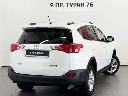 Toyota RAV4 2014 года за 9 390 000 тг. в Астана – фото 19