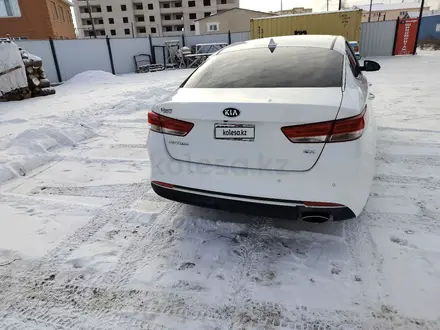 Kia Optima 2017 года за 6 200 000 тг. в Актобе – фото 5