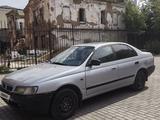Toyota Carina E 1996 года за 1 000 000 тг. в Семей