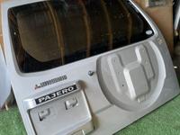 Крышка багажника Mitsubishi Pajero 3 за 50 000 тг. в Талдыкорган