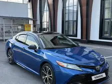 Toyota Camry, 2019