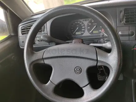 Volkswagen Golf 1993 года за 1 200 000 тг. в Шымкент – фото 5
