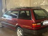 Volkswagen Passat 1992 годаfor550 000 тг. в Уральск – фото 2