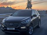 Hyundai Santa Fe 2016 годаүшін10 500 000 тг. в Атырау – фото 3