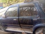 Toyota 4Runner 1995 годаүшін700 000 тг. в Караганда – фото 2