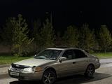 Toyota Camry 1997 года за 3 000 000 тг. в Семей – фото 4