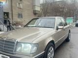 Mercedes-Benz E 230 1992 годаfor2 200 000 тг. в Алматы