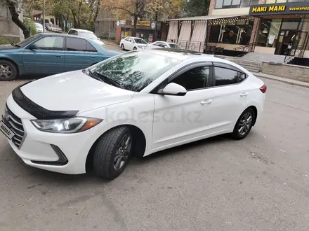 Hyundai Elantra 2017 года за 8 200 000 тг. в Алматы – фото 2