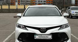 Toyota Camry 2019 года за 12 900 000 тг. в Алматы