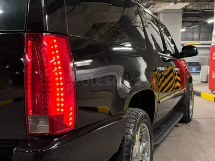 Cadillac Escalade 2009 года за 13 500 000 тг. в Актобе – фото 12