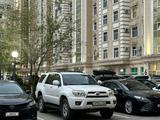 Toyota 4Runner 2006 года за 12 000 000 тг. в Атырау – фото 2