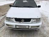 Volkswagen Passat 1994 годаfor1 100 000 тг. в Павлодар