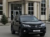 Toyota RAV4 2015 года за 10 700 000 тг. в Уральск – фото 2