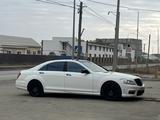 Mercedes-Benz S 500 2007 годаfor8 500 000 тг. в Атырау – фото 4