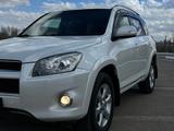 Toyota RAV4 2011 года за 9 500 000 тг. в Караганда