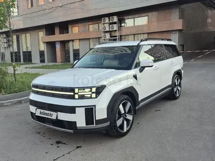Hyundai Santa Fe 2024 года за 17 900 000 тг. в Астана