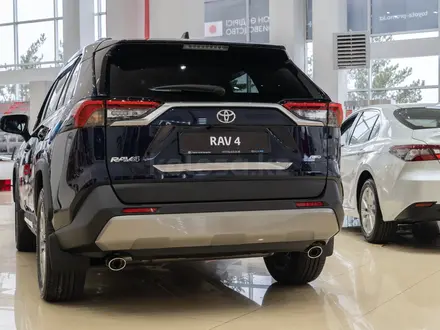 Toyota RAV4 Luxe+ 2024 годаүшін23 450 000 тг. в Караганда – фото 6