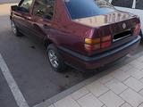 Volkswagen Vento 1994 года за 1 000 000 тг. в Астана – фото 3