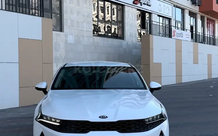 Kia K5 2021 года за 13 000 000 тг. в Актау